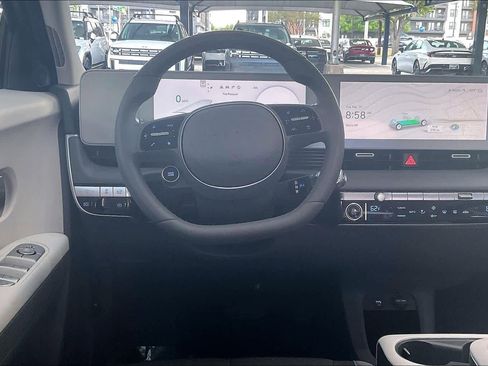 Certified 2024 Hyundai Ioniq 5 SEL image 5