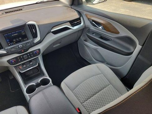 Used 2019 GMC Terrain SLE w/ Driver Convenience Package image 17