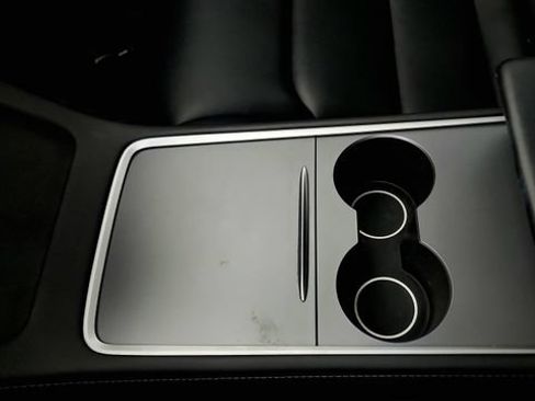 Used 2023 Tesla Model Y Performance AWD/4WD image 67