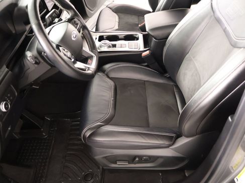 Used 2022 Ford Explorer ST w/ ST Street Pack image 11