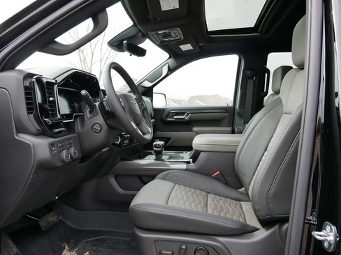 New 2026 Chevrolet Silverado 1500 ZR2 image 11