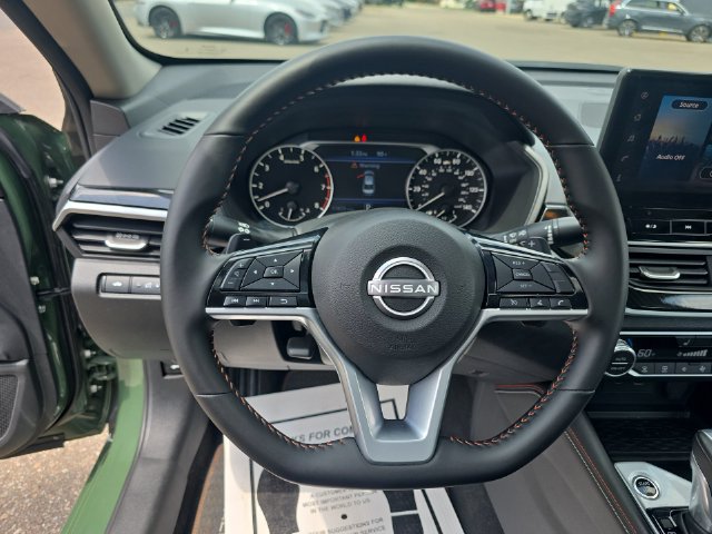 Certified 2025 Nissan Altima 2.5 SR w/ SR Premium Package AWD/4WD image 14