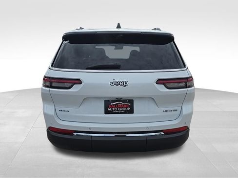 Used 2024 Jeep Grand Cherokee L Limited w/ Luxury Tech Group II AWD/4WD image 4