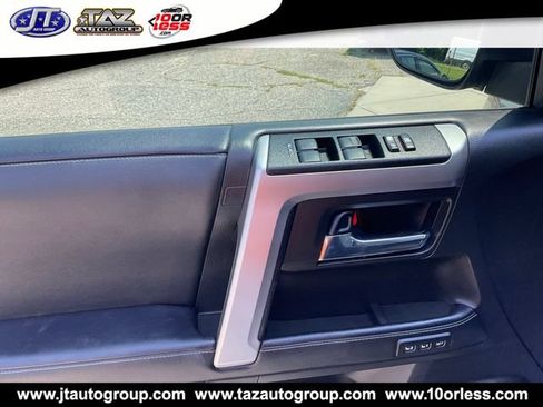 Used 2022 Toyota 4Runner Limited AWD/4WD image 13