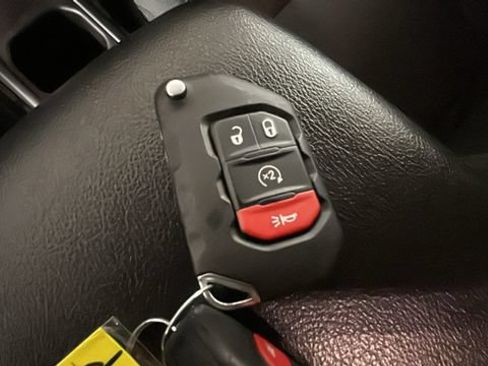 Used 2023 Jeep Wrangler Unlimited AWD/4WD image 20