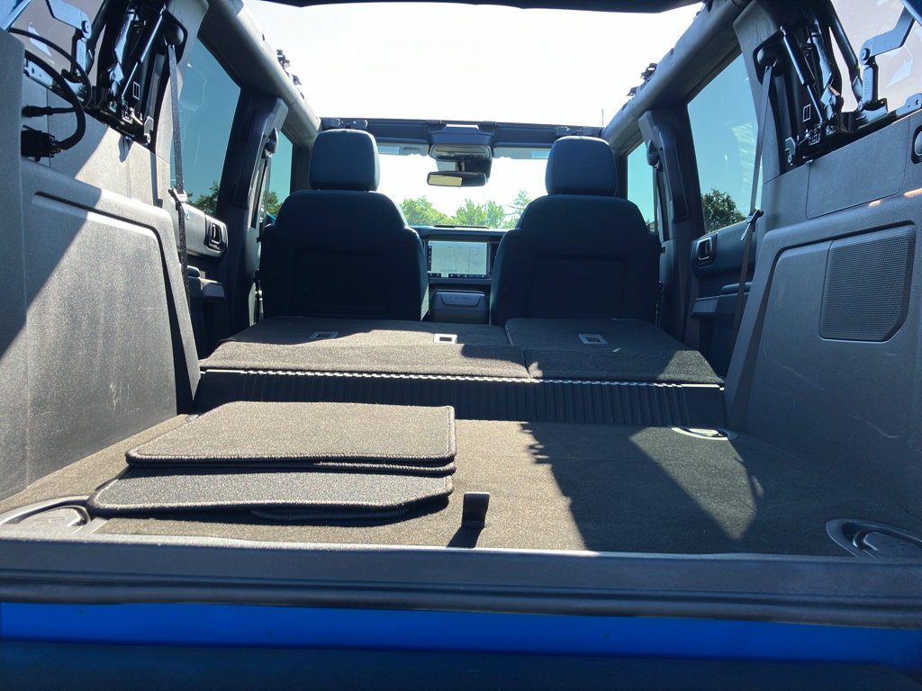 Used 2023 Ford Bronco Outer Banks AWD/4WD image 32