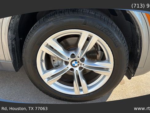Used 2018 BMW X5 sDrive35i RWD image 11