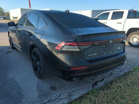 Used 2024 Honda Accord Sport image 5