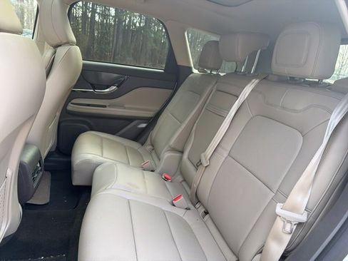 Used 2023 Lincoln Corsair Grand Touring image 22