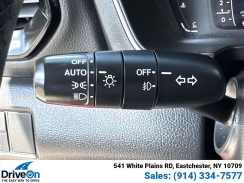 Used 2023 Honda Pilot Elite image 23