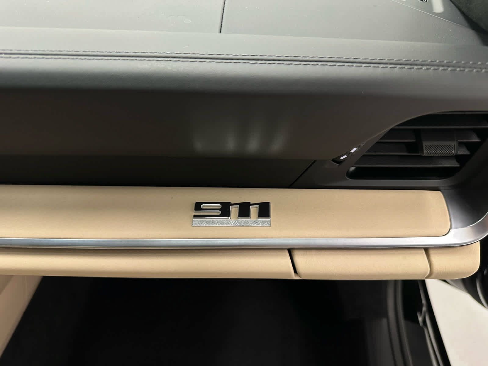 Used 2025 Porsche 911 Turbo S AWD/4WD image 37