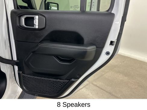 Used 2020 Jeep Gladiator Overland image 23