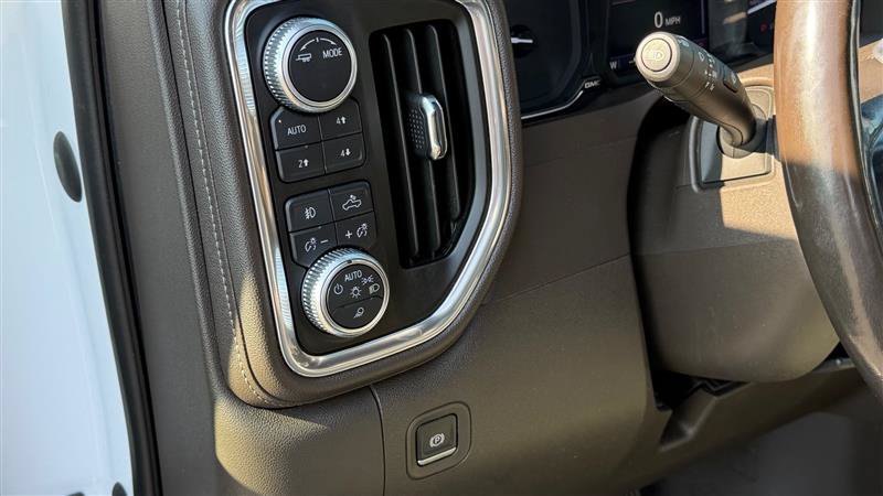 Used 2020 GMC Sierra 1500 SLT w/ SLT Premium Plus Package AWD/4WD image 24