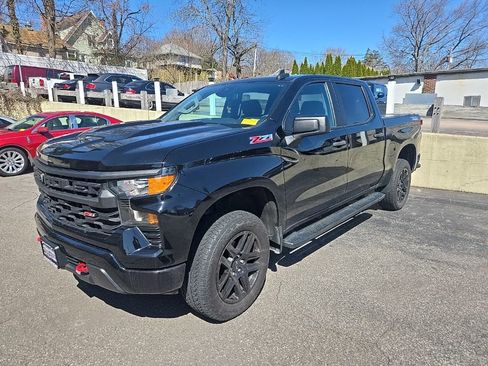 Used 2022 Chevrolet Silverado 1500 Custom Trail Boss image 2