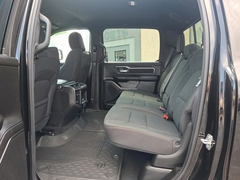 Used 2025 RAM 1500 Big Horn AWD/4WD image 10