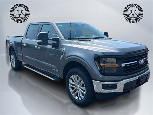 New 2025 Ford F150 XLT w/ Equipment Group 302A MID image 3