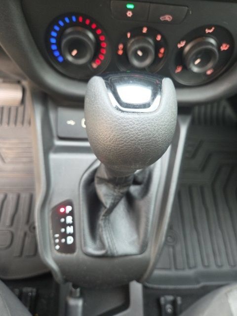 Used 2022 RAM ProMaster City Tradesman FWD image 9