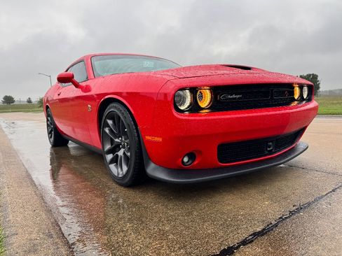 Used 2023 Dodge Challenger R/T Scat Pack w/ Plus Package image 4