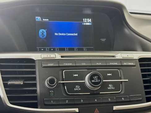 Used 2013 Honda Accord LX image 16