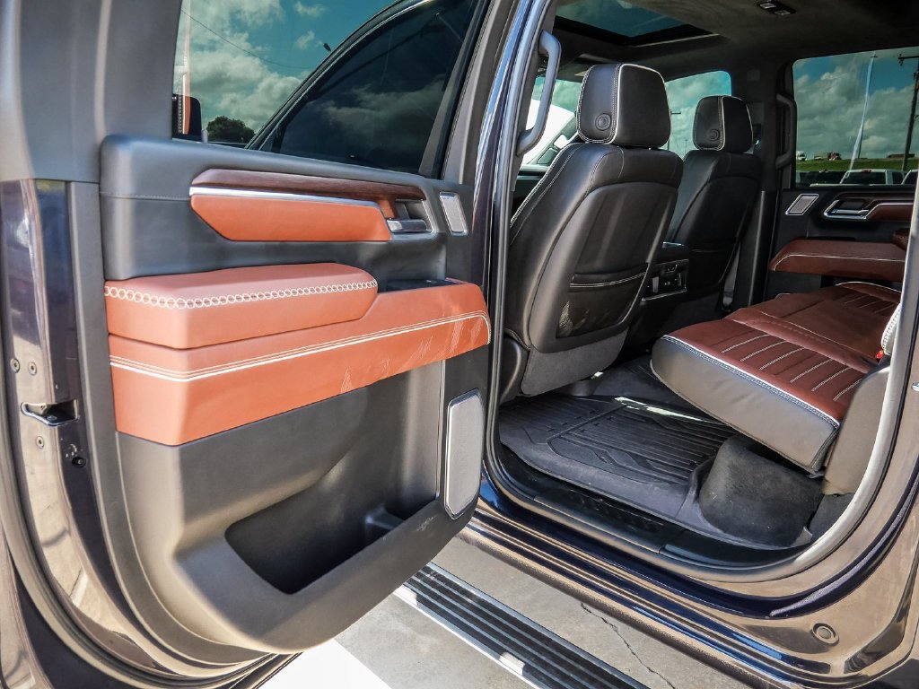 Used 2026 GMC Sierra 2500 Denali Ultimate AWD/4WD image 30