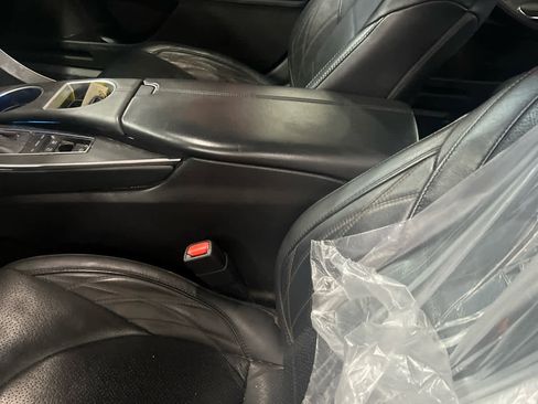 Used 2021 Toyota Avalon Limited w/ Advanced Safety Package image 10