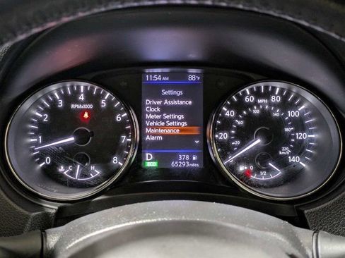 Used 2020 Nissan Rogue S w/ Special Edition Package FWD image 26