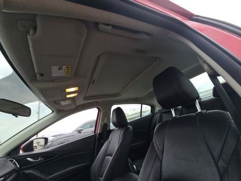 Used 2015 MAZDA MAZDA3 i Grand Touring image 8