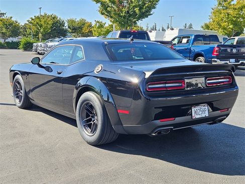 Used 2023 Dodge Challenger SRT Hellcat Redeye image 4