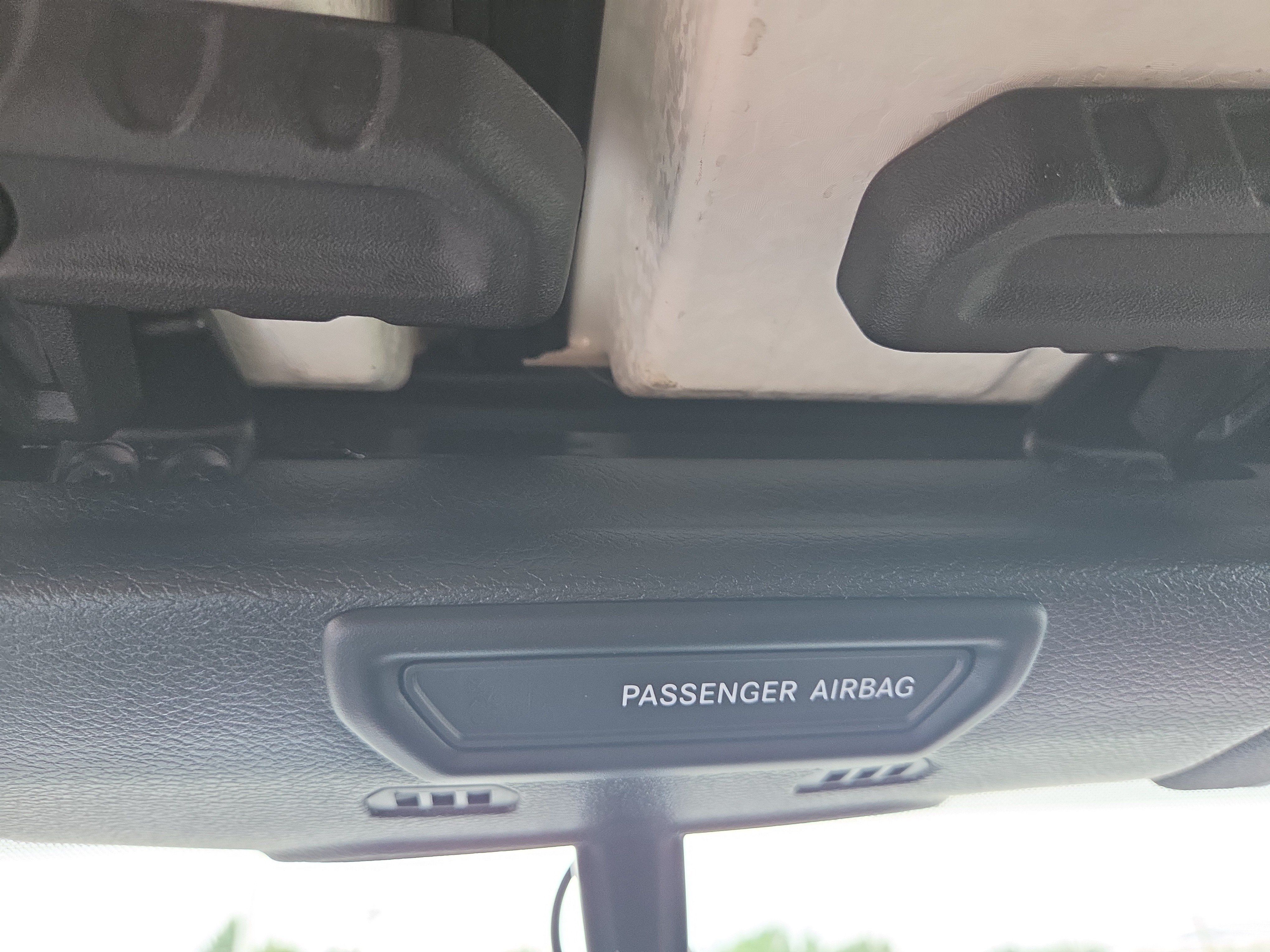Used 2021 Jeep Wrangler Unlimited Rubicon w/ LED Lighting Group AWD/4WD image 9