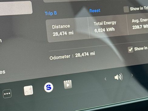 Used 2022 Tesla Model 3 Long Range image 24