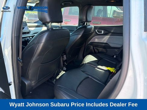 Used 2024 Jeep Compass Latitude AWD/4WD image 13