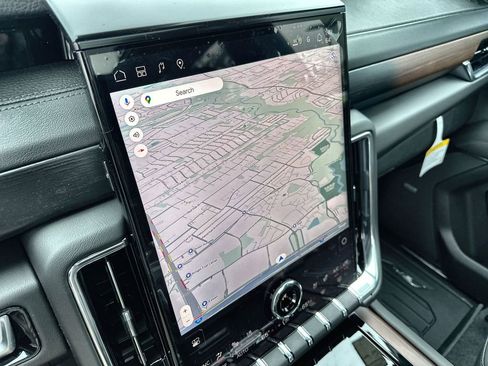 New 2026 GMC Yukon XL Denali w/ Advanced Technology Package image 28