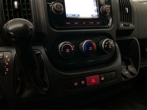 Used 2014 RAM ProMaster 2500 w/ Interior Convenience Group image 27