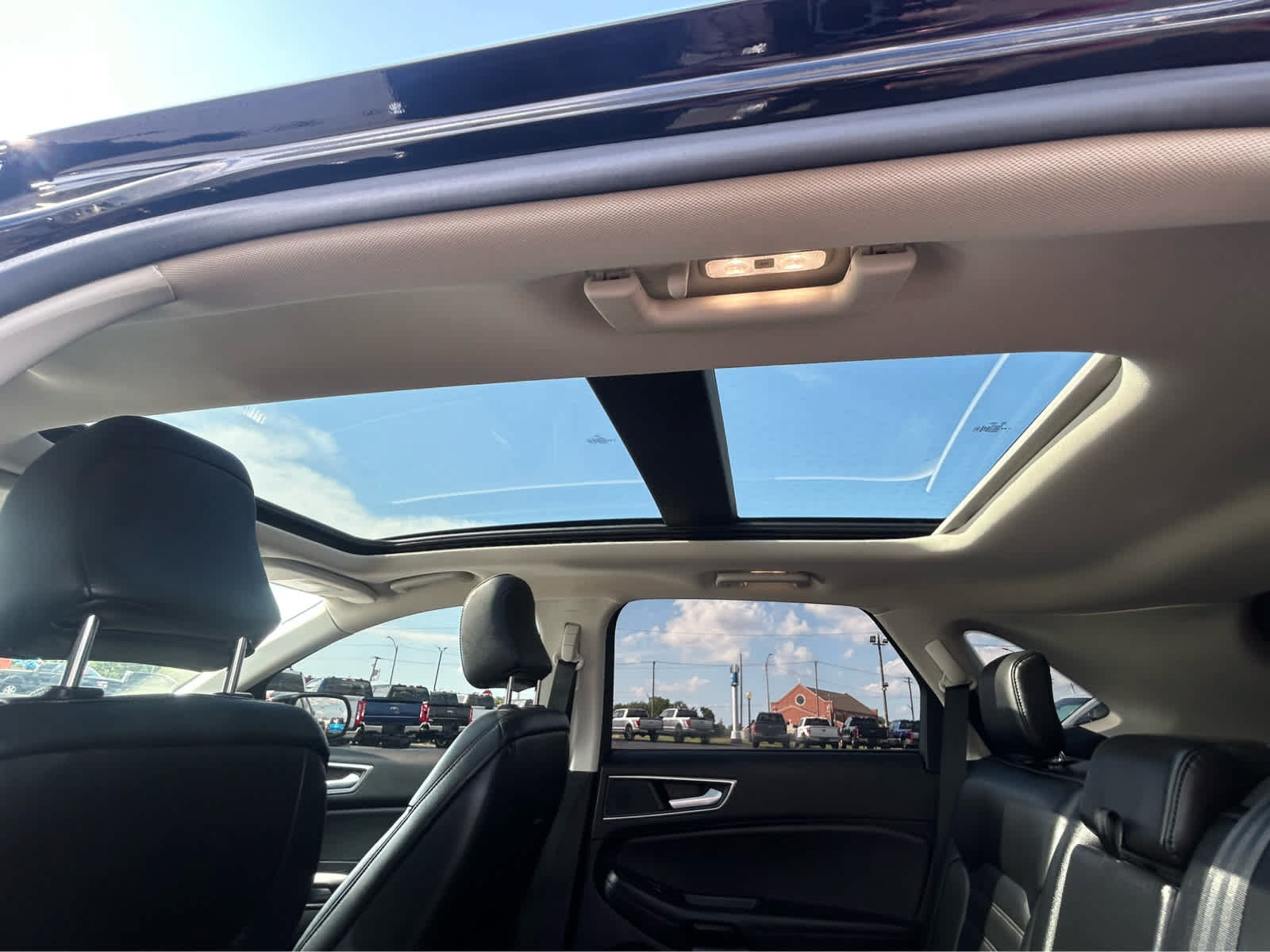 Used 2024 Ford Edge SEL w/ Convenience Package AWD/4WD image 12