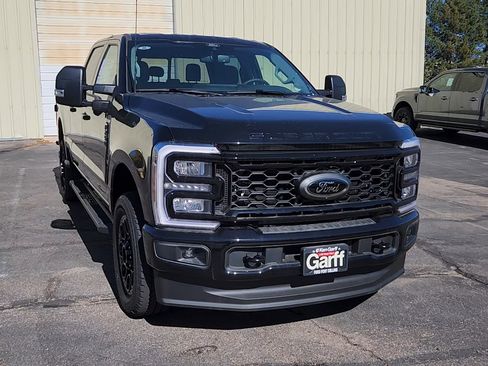 New 2025 Ford F250 XLT w/ Black Appearance Package image 14