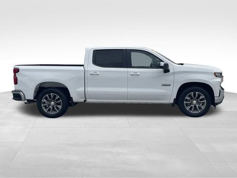 Used 2019 Chevrolet Silverado 1500 LT w/ Texas Edition RWD image 2