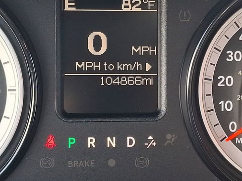 Used 2018 RAM 1500 Classic SLT image 19