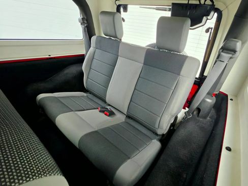 Used 2007 Jeep Wrangler X AWD/4WD image 10