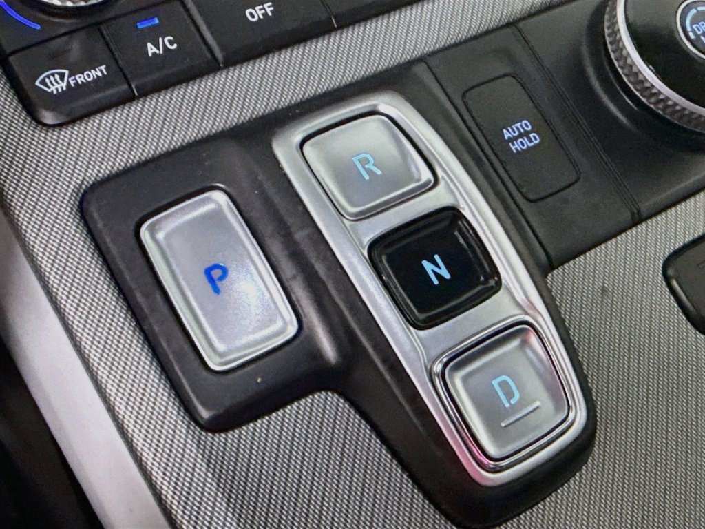 Used 2025 Hyundai Palisade SEL FWD image 19