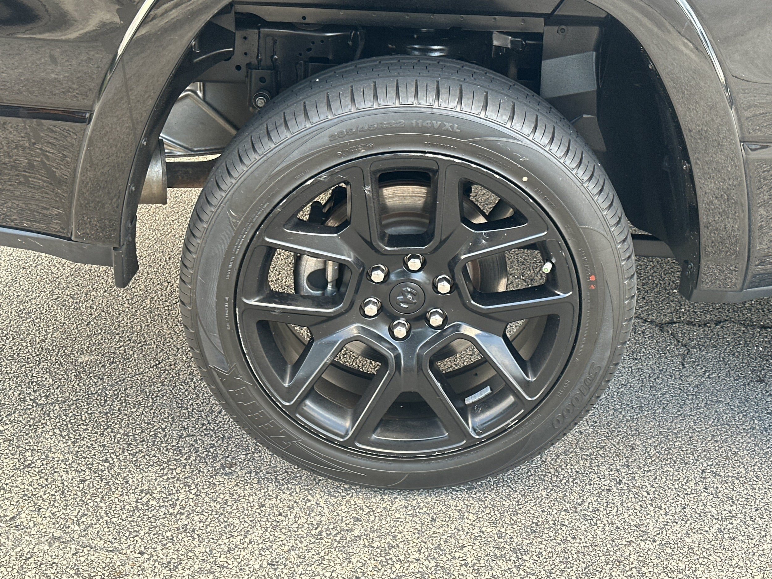 Used 2022 RAM 1500 Laramie RWD image 17