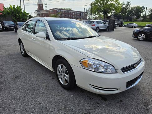 Used 2009 Chevrolet Impala LS FWD image 10
