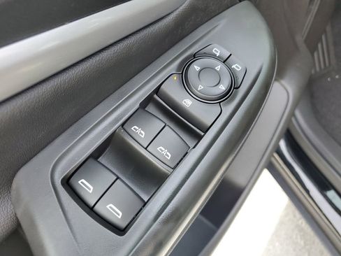 Used 2023 Chevrolet Bolt EUV Premier w/ Super Cruise Package image 19