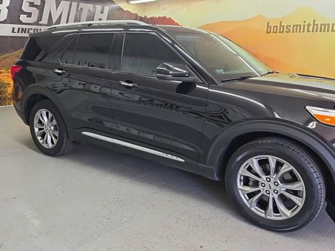 Used 2021 Ford Explorer Limited AWD/4WD image 22