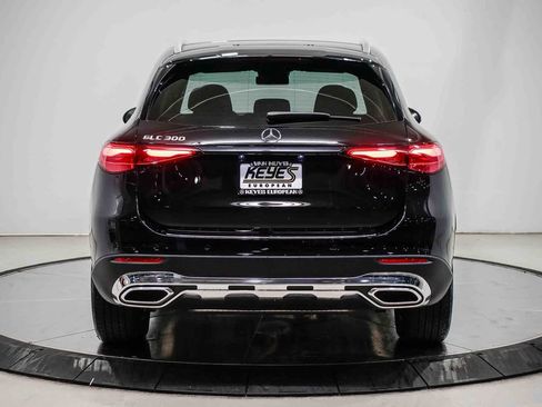 Used 2025 Mercedes-Benz GLC 300 GLC 300 image 3