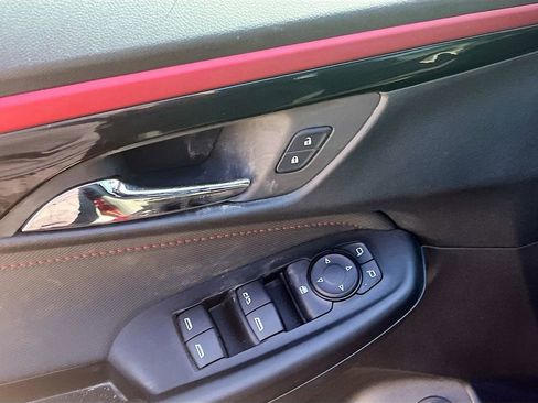 Used 2025 Chevrolet TrailBlazer RS w/ Convenience Package FWD image 17