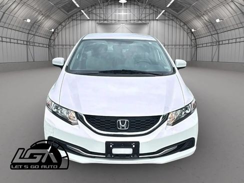 Used 2014 Honda Civic LX image 2