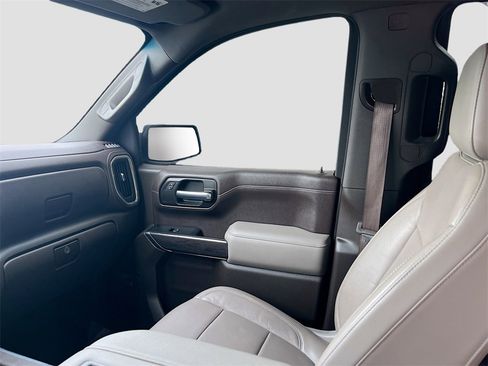 Used 2019 Chevrolet Silverado 1500 LTZ w/ LTZ Texas Edition image 25