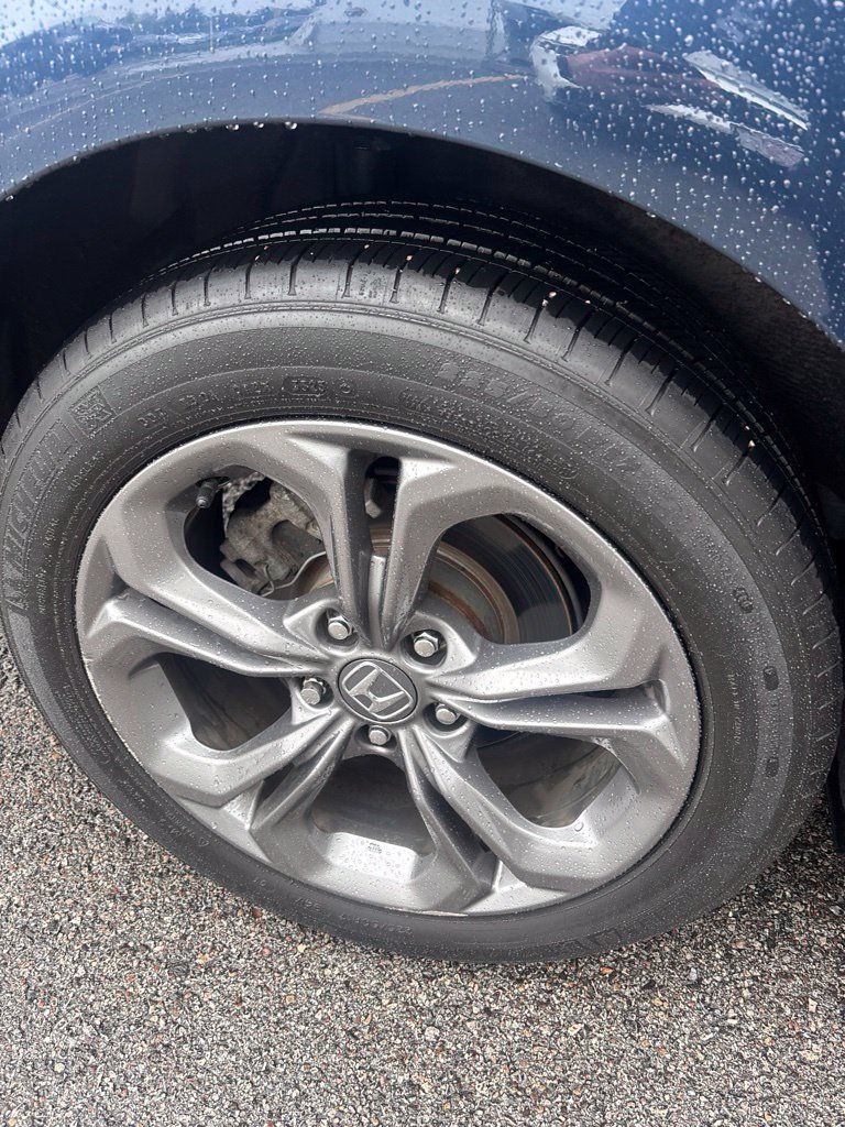 Certified 2024 Honda Accord EX image 12