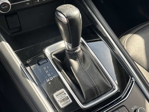 Used 2023 MAZDA CX-5 AWD 2.5 S w/ Premium Package image 11