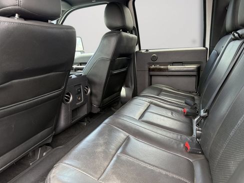 Used 2014 Ford F250 Platinum w/ FX4 Off-Road Package AWD/4WD image 14